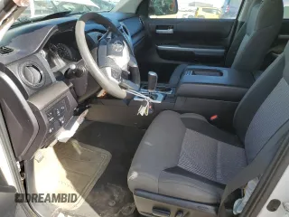 2014 Toyota Tundra SR5 z VIN 5TFDW5F18EX405499, wystawiony jako Copart lot #49188055 z przebiegiem 150 583 mil mil oraz Szkoda całkowita • Salvage title. Historia ofert i sprzedaży dostępna na DreamBid. Obrazek 7.