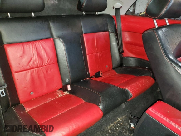 2003 Volkswagen Beetle GLS with VIN 3VWCD21C23M443562, listed as a Copart auction lot 50385355 with 207,568 mi miles and Clean title. Bid and sale history available at DreamBid. Image 10.