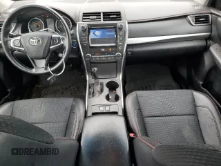 2015 Toyota Camry LE z VIN 4T1BD1FK3FU171799, wystawiony jako Copart lot #56797395 z przebiegiem 281 313 mil mil oraz Czysty tytuł • Clean title. Historia ofert i sprzedaży dostępna na DreamBid. Obrazek 8.