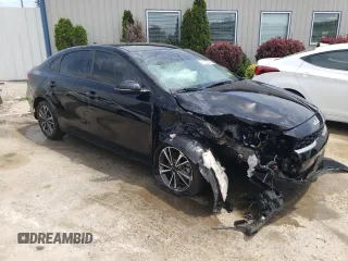 2024 Kia Forte LXS with VIN 3KPF24AD5RE698431, listed as a Copart auction lot 61328364 with 23,113 mi miles and Salvage Title. Bid and sale history available at DreamBid. Image 4.