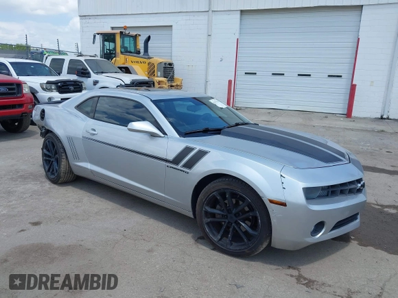 2010 Chevrolet Camaro 1LT с VIN 2G1FB1EV2A9166969, выставлен на аукционе IAAI как лот 42177325 с пробегом 115 278 миль миль и . История ставок и продаж доступна на DreamBid. Изображение 1.