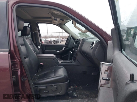 2006 Ford Explorer Limited with VIN 1FMEU75826UA17655, listed as a IAAI auction lot 41731621 with 167,875 mi miles and . Bid and sale history available at DreamBid. Image 5.