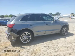 2014 Audi SQ5 with VIN WA1VGBFP5EA074284, listed as a Copart auction lot 62753075 with 82,875 mi miles and Salvage title. Bid and sale history available at DreamBid. Image 3.