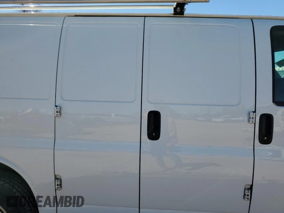 2021 Chevrolet Express Cargo with VIN 1GCWGAFP3M1233886, listed as a Copart auction lot 43017505 with Not provided miles and Salvage title. Bid and sale history available at DreamBid. Image 11.