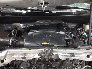 2014 Toyota Tundra 4WD Truck SR with VIN 5TFUY5F17EX357035, listed as a IAAI auction lot 39928076 with 129,831 mi miles. Bid and sale history available at carsss.com. Image 10.