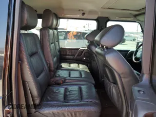 2003 Mercedes-Benz G-Class with VIN WDCYR49E43X135065, listed as a Copart auction lot 71833684 with 171,089 mi miles and Salvage Title. Bid and sale history available at carsss.com. Image 11.