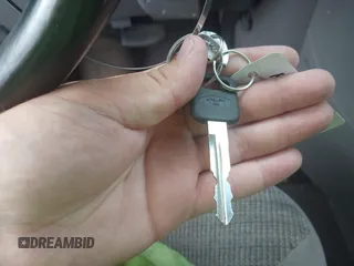 2001 Ford Econoline Passenger XL с VIN 1FBSS31S21HB41485, выставлен на аукционе IAAI как лот 42348076 с пробегом 137 270 миль миль и . История ставок и продаж доступна на DreamBid. Изображение 11.