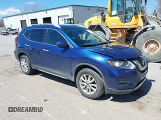 2020 Nissan Rogue SV z VIN JN8AT2MV4LW134271, wystawiony jako IAAI lot #42029509 z przebiegiem 148 496 mil mil oraz . Historia ofert i sprzedaży dostępna na DreamBid. Obrazek 1.