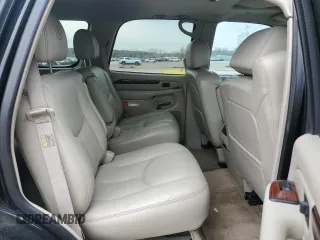 2003 Cadillac Escalade z VIN 1GYEK63N73R277166, wystawiony jako Copart lot #51797955 z przebiegiem 374 735 mil mil oraz Czysty tytuł • Clean title. Historia ofert i sprzedaży dostępna na DreamBid. Obrazek 11.