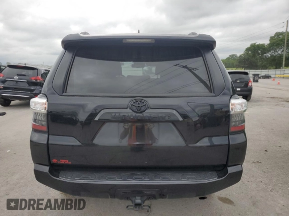 2020 Toyota 4Runner SR5 with VIN JTEBU5JR6L5753784, listed as a Copart auction lot 63116935 with 63,095 mi miles and Salvage title. Bid and sale history available at DreamBid. Image 6.