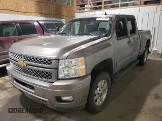 2013 Chevrolet Silverado 3500HD LT with VIN 1GC4K0C87DF221546, listed as a Copart auction lot 84016954 with 123,744 mi miles and Salvage Title. Bid and sale history available at carsss.com. Image 1.