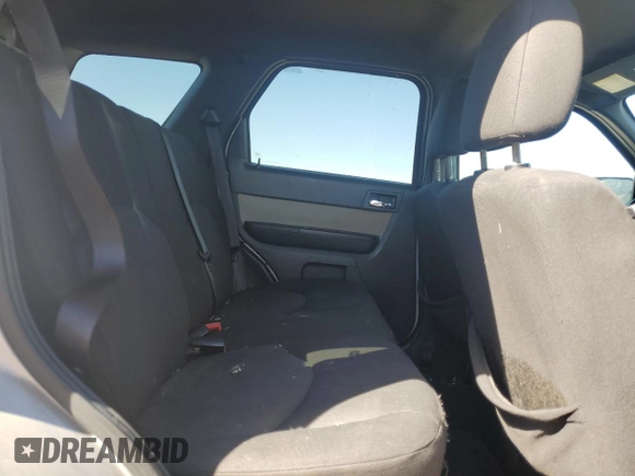 2011 Mercury Mariner с VIN 4M2CN8B77BKJ05126, выставлен на аукционе Copart как лот 48365395 с пробегом 179 768 миль миль и Списание • Salvage title. История ставок и продаж доступна на DreamBid. Изображение 10.