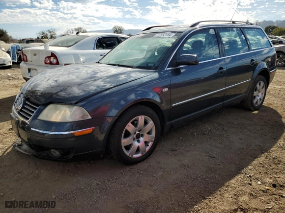 2003 Volkswagen Passat GLX with VIN WVWYH63B63E081430, listed as a Copart auction lot 77882164 with 80,614 mi miles and Salvage Title. Bid and sale history available at carsss.com. Image 1.