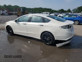 2013 Ford Fusion SE с VIN 3FA6P0HR0DR116142, выставлен на аукционе Copart как лот 59493755 с пробегом 121 705 миль миль и Списание • Salvage title. История ставок и продаж доступна на DreamBid. Изображение 2.