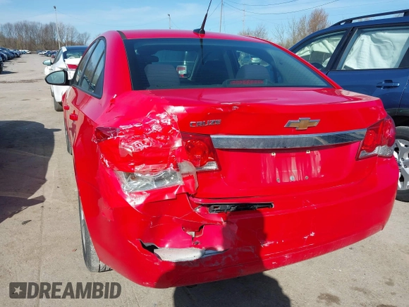 2014 Chevrolet Cruze LS with VIN 1G1PA5SH5E7170874, listed as a IAAI auction lot 41962925 with 178,677 mi miles and . Bid and sale history available at DreamBid. Image 6.