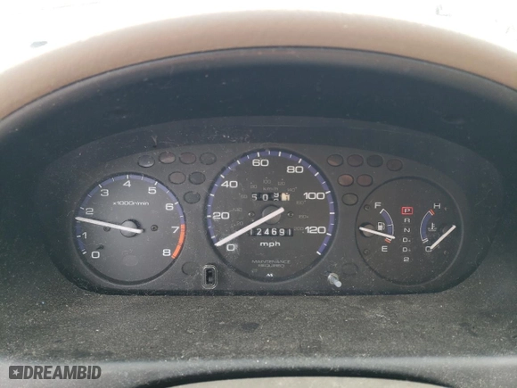 2000 Honda Civic LX with VIN 2HGEJ6671YH596125, listed as a Copart auction lot 49302475 with 124,691 mi miles and Clean Title. Bid and sale history available at carsss.com. Image 9.
