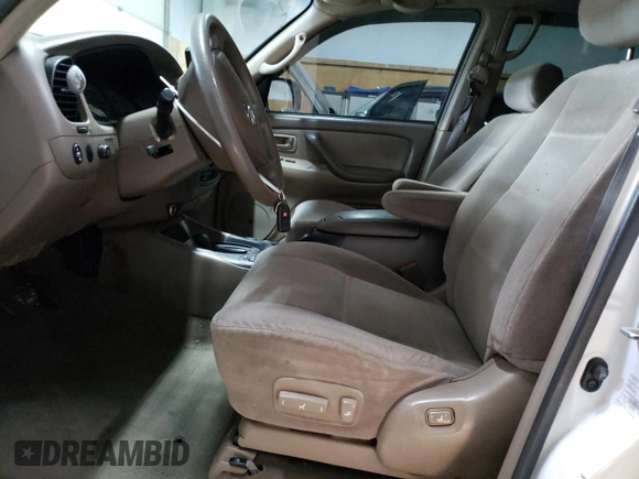 2003 Toyota Sequoia SR5 with VIN 5TDBT44A43S175878, listed as a Copart auction lot 52079195 with 240,208 mi miles and Clean Title. Bid and sale history available at DreamBid. Image 7.