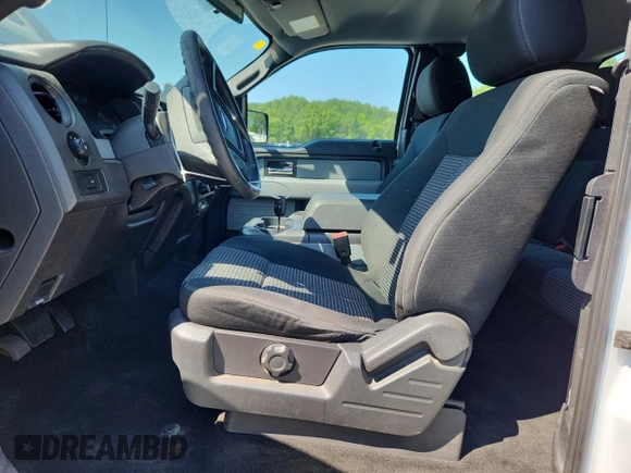 2014 Ford F-150 XL with VIN 1FTFX1EF0EFC57964, listed as a Copart auction lot 61936865 with 152,898 mi miles and Clean title. Bid and sale history available at DreamBid. Image 7.