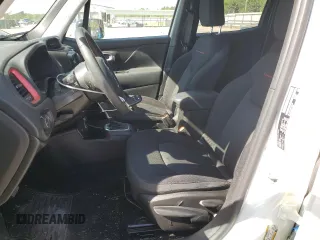 2023 Jeep Renegade Trailhawk z VIN ZACNJDC11PPP11965, wystawiony jako Copart lot #53273365 z przebiegiem 31 205 mil mil oraz Szkoda całkowita • Salvage title. Historia ofert i sprzedaży dostępna na DreamBid. Obrazek 7.