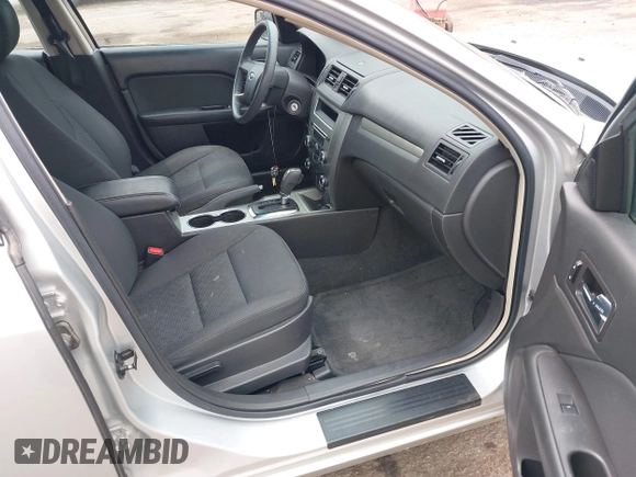 2012 Ford Fusion SE with VIN 3FAHP0HA7CR125728, listed as a IAAI auction lot 42462824 with 218,404 mi miles and . Bid and sale history available at DreamBid. Image 5.