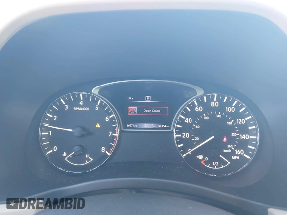 2018 Nissan Pathfinder S with VIN 5N1DR2MN0JC675254, listed as a IAAI auction lot 41492432 with 66,571 mi miles and . Bid and sale history available at DreamBid. Image 7.