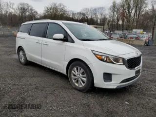 2016 Kia Sedona LX with VIN KNDMB5C15G6082926, listed as a Copart auction lot 46586364 with 99,095 mi miles and Salvage Title. Bid and sale history available at carsss.com. Image 4.
