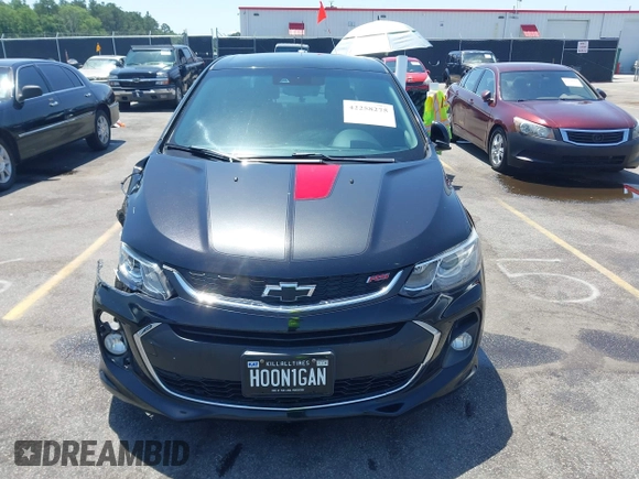 2019 Chevrolet Sonic LT z VIN 1G1JD5SBXK4148018, wystawiony jako IAAI lot #42258275 z przebiegiem 114 348 mil mil oraz . Historia ofert i sprzedaży dostępna na DreamBid. Obrazek 12.