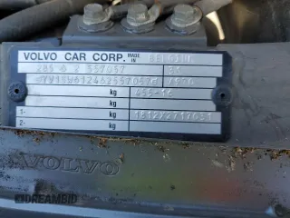 2006 Volvo V70 with VIN YV1SW612462557057, listed as a Copart auction lot 64037084 with 133,748 mi miles and Salvage Title. Bid and sale history available at carsss.com. Image 12.