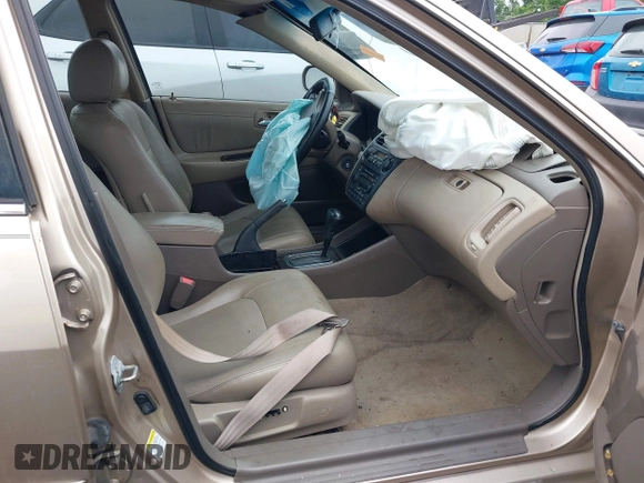 2001 Honda Accord EX с VIN 1HGCG16501A083282, выставлен на аукционе IAAI как лот 42362737 с пробегом Не указан миль и . История ставок и продаж доступна на DreamBid. Изображение 5.