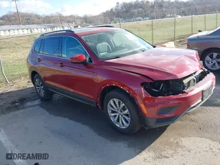 2019 Volkswagen Tiguan SE with VIN 3VV2B7AX3KM047161, listed as a IAAI auction lot 41054479 with 85,040 mi miles. Bid and sale history available at carsss.com. Image 1.