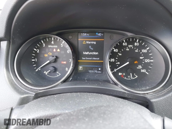2018 Nissan Rogue SV with VIN KNMAT2MV5JP593778, listed as a IAAI auction lot 42086275 with 133,175 mi miles. Bid and sale history available at carsss.com. Image 7.