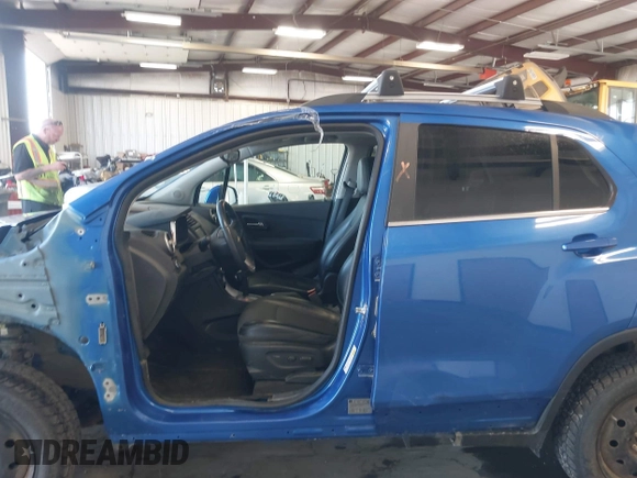2015 Chevrolet Trax LT with VIN KL7CJRSB2FB055251, listed as a IAAI auction lot 42111069 with 91,930 mi miles and . Bid and sale history available at DreamBid. Image 15.