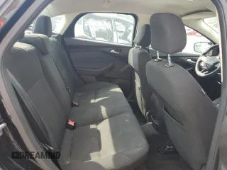 2016 Ford Focus SE z VIN 1FADP3F20GL281772, wystawiony jako Copart lot #59544365 z przebiegiem 166 189 mil mil oraz Czysty tytuł • Clean title. Historia ofert i sprzedaży dostępna na DreamBid. Obrazek 10.