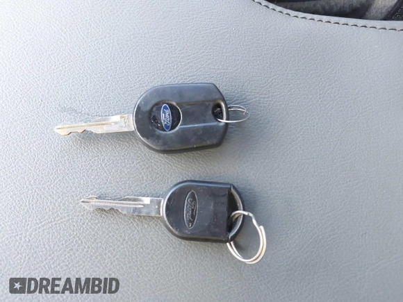 2014 Ford F-150 XL с VIN 1FTMF1EM5EFC18599, выставлен на аукционе IAAI как лот 42438040 с пробегом 193 033 миль миль и . История ставок и продаж доступна на DreamBid. Изображение 11.