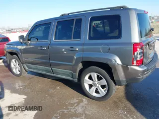 2011 Jeep Patriot Sport with VIN 1J4NT1GA1BD220156, listed as a IAAI auction lot 41760424 with 100,336 mi miles and . Bid and sale history available at carsss.com. Image 12.