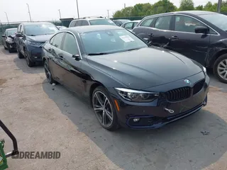 2020 BMW 4 Series 430i xDrive z VIN WBA4J3C05LBL11697, wystawiony jako IAAI lot #42375818 z przebiegiem 63 359 mil mil oraz . Historia ofert i sprzedaży dostępna na DreamBid. Obrazek 1.