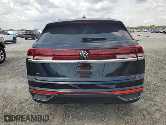 2024 Volkswagen Atlas SE with VIN 1V2DE2CA8RC236764, listed as a Copart auction lot 50357035 with 8,667 mi miles and Salvage title. Bid and sale history available at DreamBid. Image 6.
