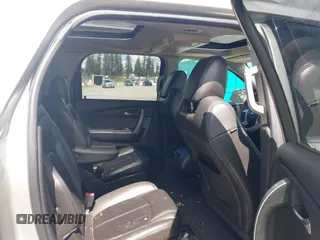 2010 GMC Acadia SLT1 z VIN 1GKLVMED1AJ139006, wystawiony jako IAAI lot #42232651 z przebiegiem 156 158 mil mil oraz . Historia ofert i sprzedaży dostępna na DreamBid. Obrazek 8.