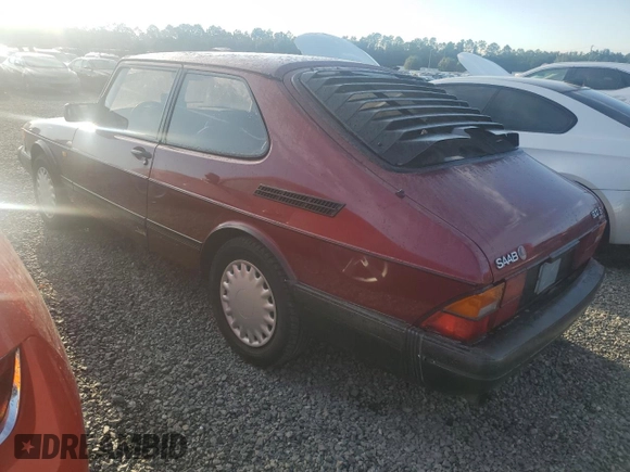 1993 Saab 900 S z VIN YS3AK35E6P2008180, wystawiony jako Copart lot #74075304 z przebiegiem 96 305 mil mil oraz Szkoda całkowita • Salvage title. Historia ofert i sprzedaży dostępna na DreamBid. Obrazek 2.