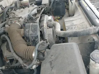 2003 Toyota Tundra с VIN 5TBJN32113S345657, выставлен на аукционе IAAI как лот 42388348 с пробегом 200 722 миль миль и . История ставок и продаж доступна на DreamBid. Изображение 13.