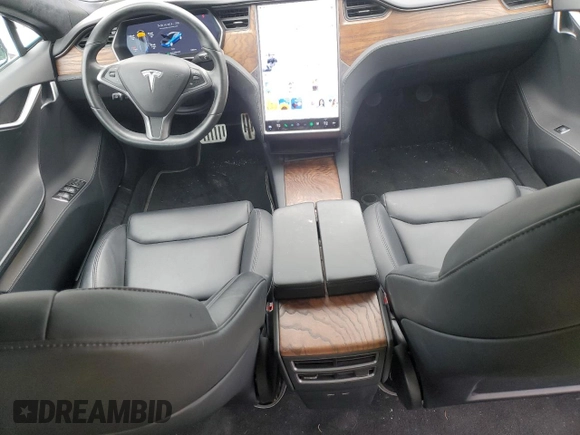 2020 Tesla Model S Performance z VIN 5YJSA1E47LF390673, wystawiony jako Copart lot #50419005 z przebiegiem 37 764 mil mil oraz Szkoda całkowita • Salvage title. Historia ofert i sprzedaży dostępna na DreamBid. Obrazek 8.