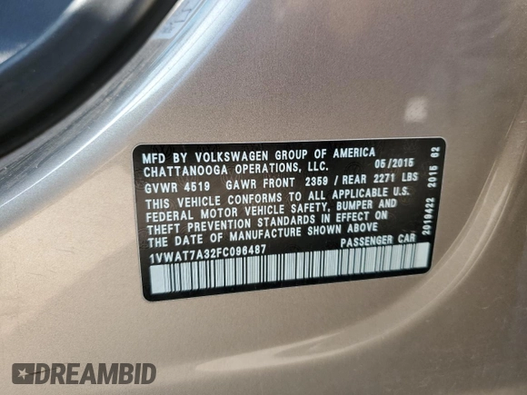 2015 Volkswagen Passat Limited Edition Edition with VIN 1VWAT7A32FC096487, listed as a Copart auction lot 62370505 with 186,517 mi miles and Clean title. Bid and sale history available at DreamBid. Image 12.