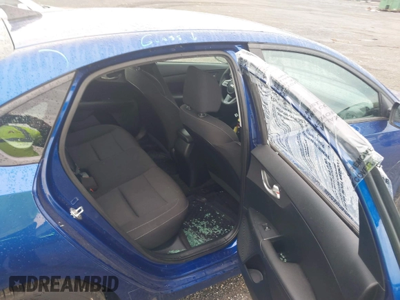 2019 Kia Forte LXS z VIN 3KPF24AD6KE041448, wystawiony jako IAAI lot #42035571 z przebiegiem 128 536 mil mil oraz . Historia ofert i sprzedaży dostępna na DreamBid. Obrazek 8.