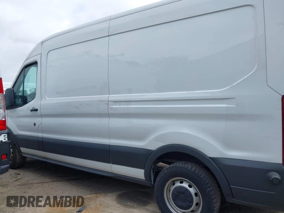 2018 Ford Transit with VIN 1FTBW2CM3JKA88274, listed as a IAAI auction lot 41960791 with 120,383 mi miles and . Bid and sale history available at DreamBid. Image 14.