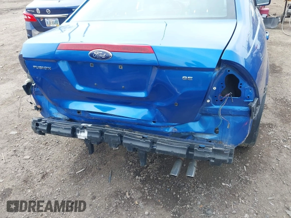 2012 Ford Fusion SE with VIN 3FAHP0HA4CR374598, listed as a IAAI auction lot 42056991 with 101,800 mi miles. Bid and sale history available at carsss.com. Image 6.