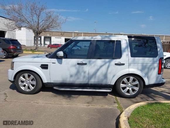 2016 Land Rover LR4 HSE with VIN SALAG2V66GA780737, listed as a IAAI auction lot 41706661 with 98,555 mi miles. Bid and sale history available at carsss.com. Image 15.