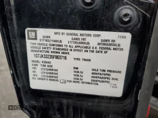 2005 GMC Sierra 3500 DRW Work Trk z VIN 1GTJK33235F863716, wystawiony jako Copart lot #84085004 z przebiegiem 233 369 mil mil oraz Szkoda całkowita • Salvage title. Historia ofert i sprzedaży dostępna na DreamBid. Obrazek 12.