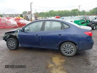 2010 Hyundai Elantra GLS z VIN KMHDU4AD3AU160376, wystawiony jako IAAI lot #42263482 z przebiegiem 202 358 mil mil oraz . Historia ofert i sprzedaży dostępna na DreamBid. Obrazek 14.