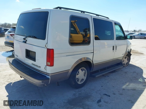 1999 Chevrolet Astro Cargo YF7 with VIN 1GBDM19W4XB142681, listed as a IAAI auction lot 41867860 with 207,581 mi miles and . Bid and sale history available at DreamBid. Image 4.