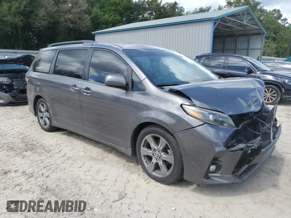 2018 Toyota Sienna SE with VIN 5TDXZ3DC5JS921882, listed as a Copart auction lot 62347815 with 136,472 mi miles and Salvage title. Bid and sale history available at DreamBid. Image 4.